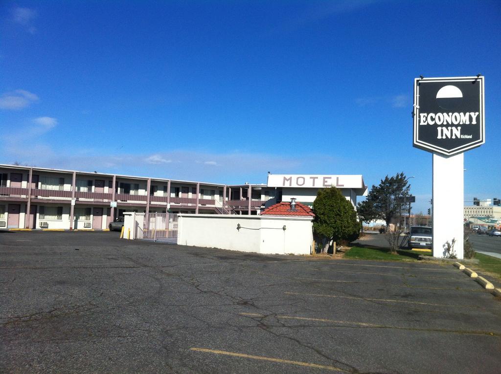 Economy Inn Richland Exteriér fotografie